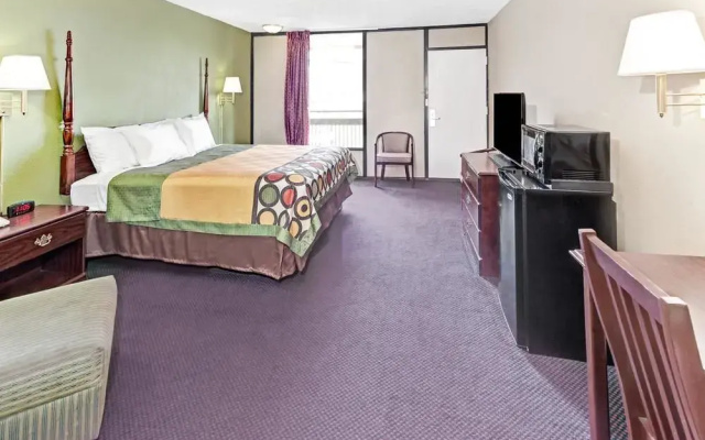 Super 8 Carrollton Ga