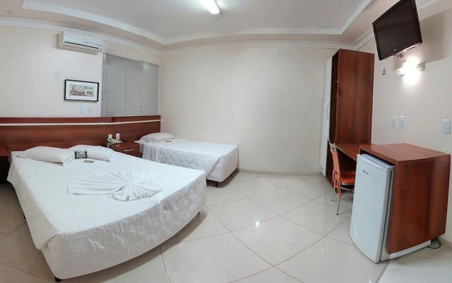 Dourados Center Hotel