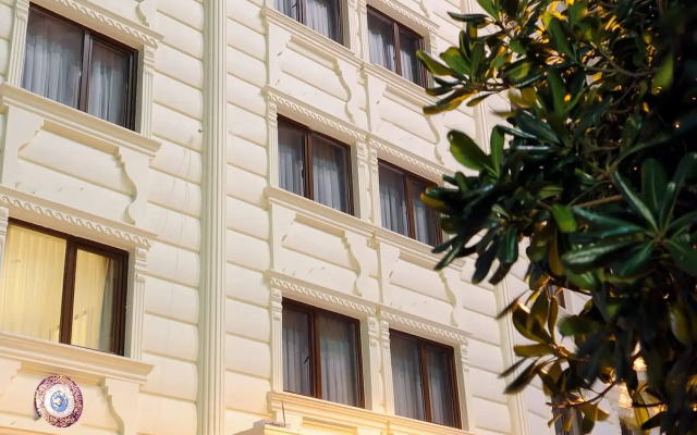 The City Port Hotel