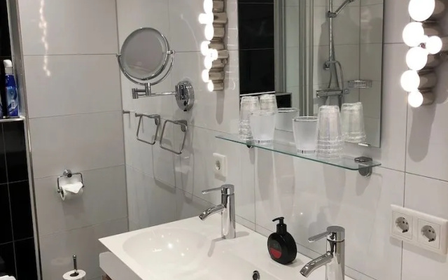 City Apartments Will