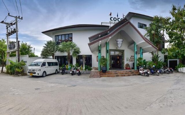 Coco Retreat Phuket Resort & Spa in Mueang, Thailand from 46$, photos, reviews - zenhotels.com hotel front
