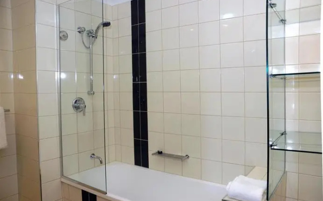 Rydges Mackay Suites