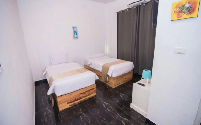Hadrah Hotel