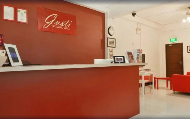 RedDoorz Hostel @ Lavender MRT