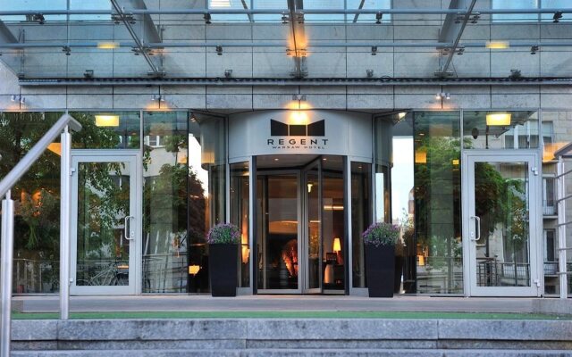 Отель Regent Warsaw Hotel Польша, Варшава - 7 отзывов об отеле, цены и фото номеров - забронировать отель Regent Warsaw Hotel онлайн вид на фасад