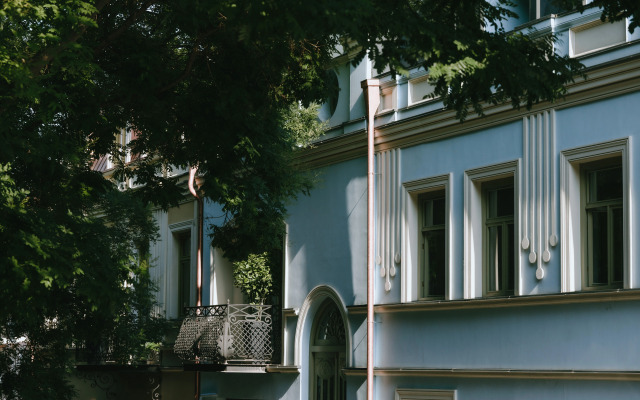 Meidan Heritage Suites