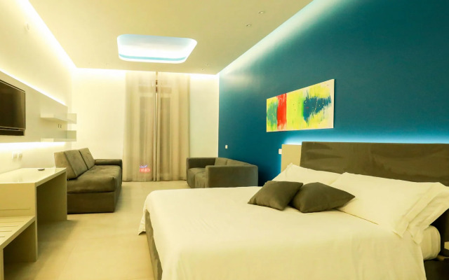 Toledo 16 Luxury Suites