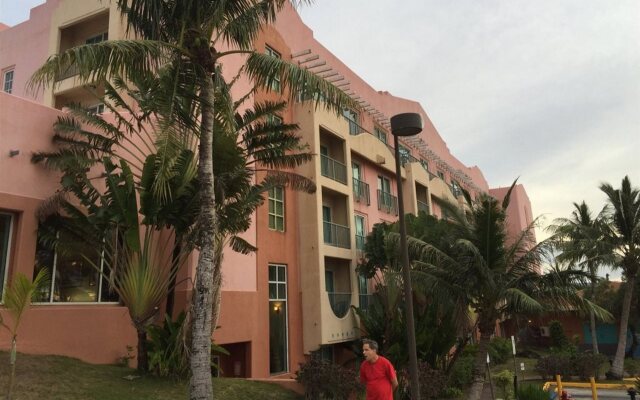Hotel Santa Fe Guam вид на фасад