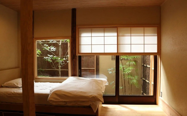 Hibari Hostel