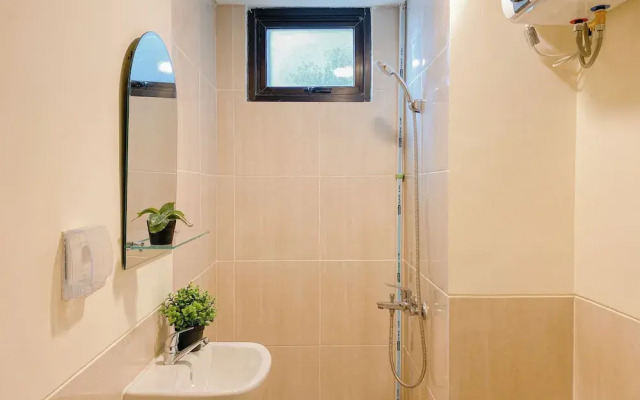 Cozy And Functional 2Br At Apartment Meikarta