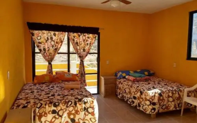 Hotel Girasoles