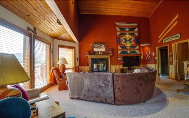 Espey - 4 Br Home