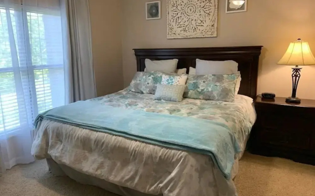 Cedar Lodge 301