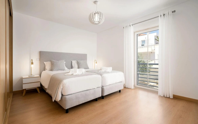 Sunlit Cabanas de Tavira Apartment by Ideal Homes