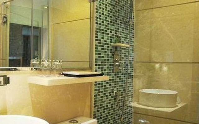 Starway Hotel Zhongshan Lihe Plaza