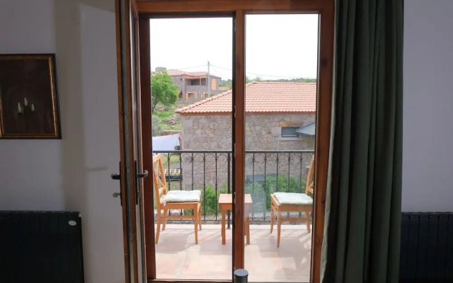 Assos Pırnal Köy Evi