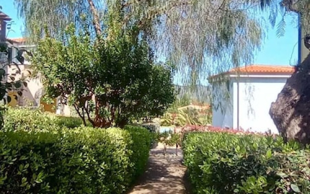 Sardinia Hillside Retreat - Apt 13 - 2BR, quiet area, parking