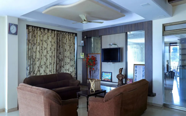 Hotel Shri Sai Murli
