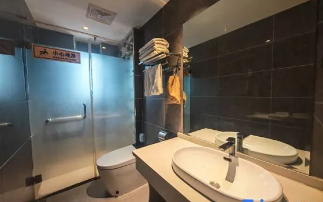 Kashgar Jinling Business Hotel