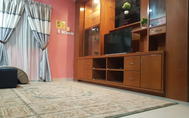 AisyaMyra Homestay