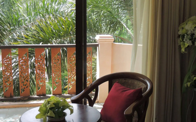 Lanta Seafront Resort