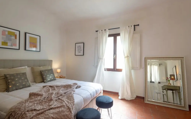 Borgo Albizi Cristina