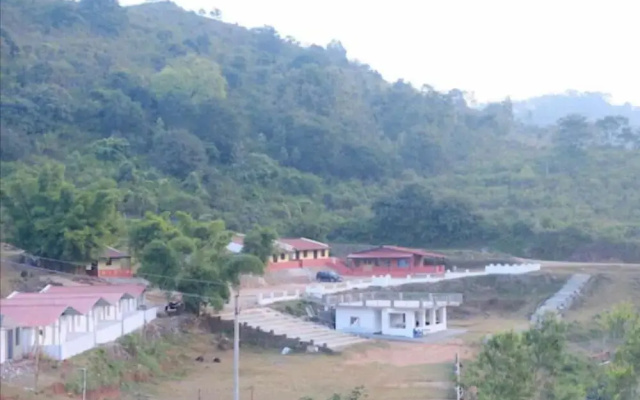 Vistara Resort