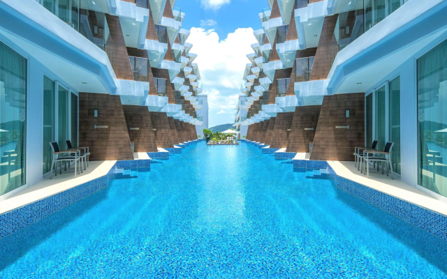 The Beachfront Hotel Phuket
