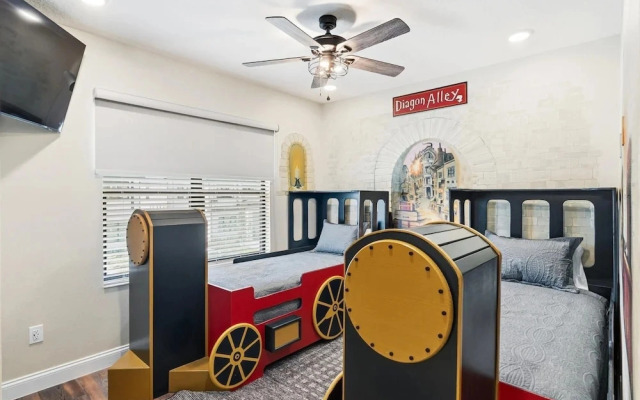 Mba11085 8 Bedroom Home