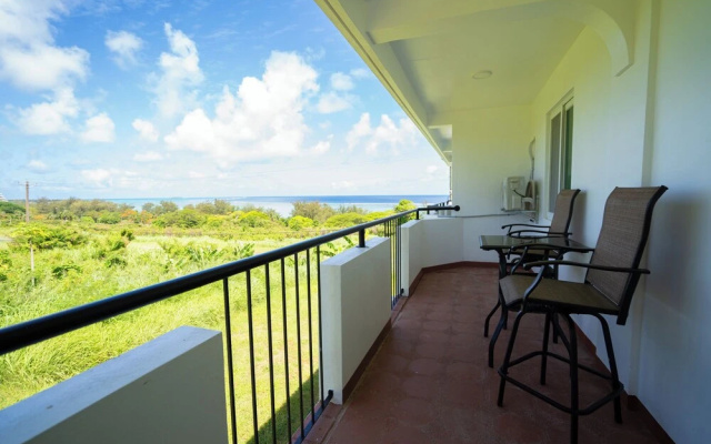 Mariana Suites