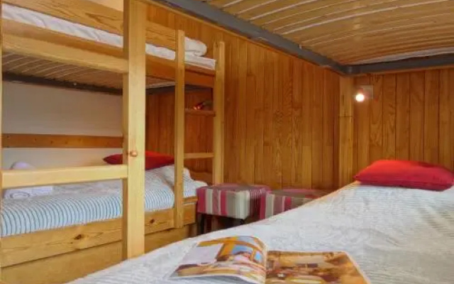 Apartment Le 2100 A et B.1