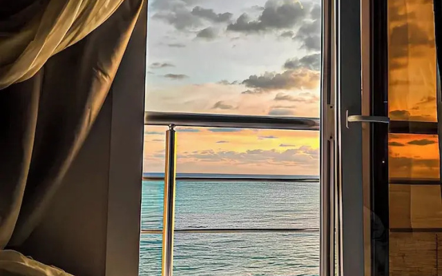 Luxury Apartment 3BR & Full Sea View