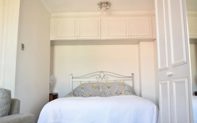 Studio Flat For 2 in Westminster
