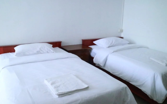 Skyline Hotel Laos