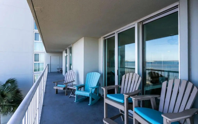 Tristan Towers 3a