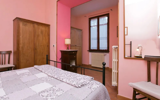 Homely Mansion in Isola Superiore near Lake