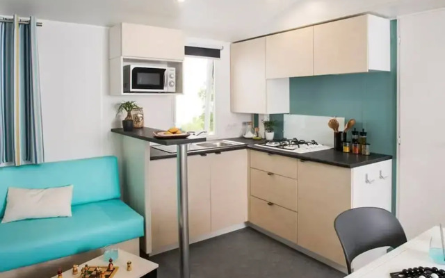 Mobile Home Camping for 4 in Vias
