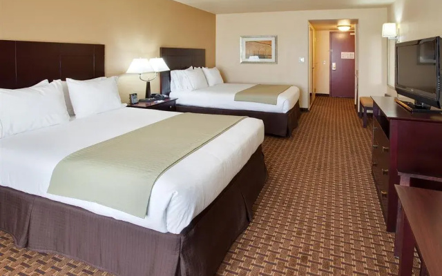 Holiday Inn Express