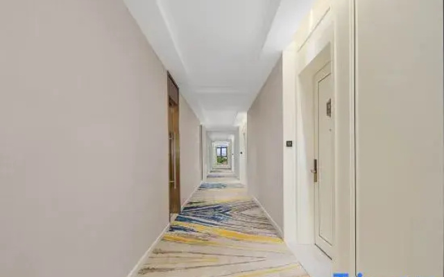 Vienna International Hotel (Nanchang University of Finance and Economics Branch)