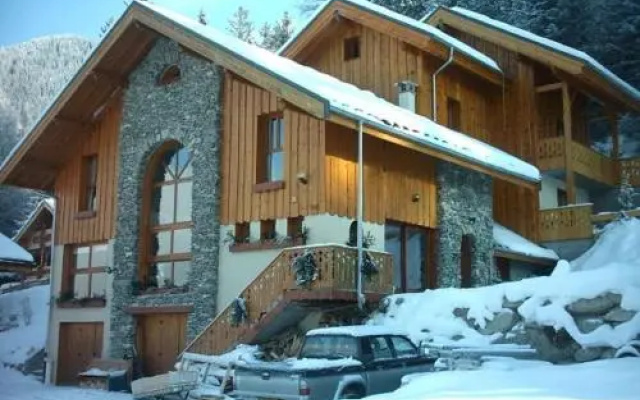 Chalet Deleglise 2