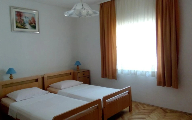 Miki - 50 M From the Beach - A2