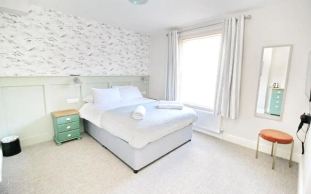 CarterCo Rooms