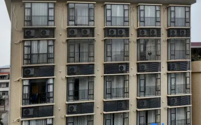 Dingai Hotel (Zhaoqing East Station Dinghu Mountain Scenic Area)