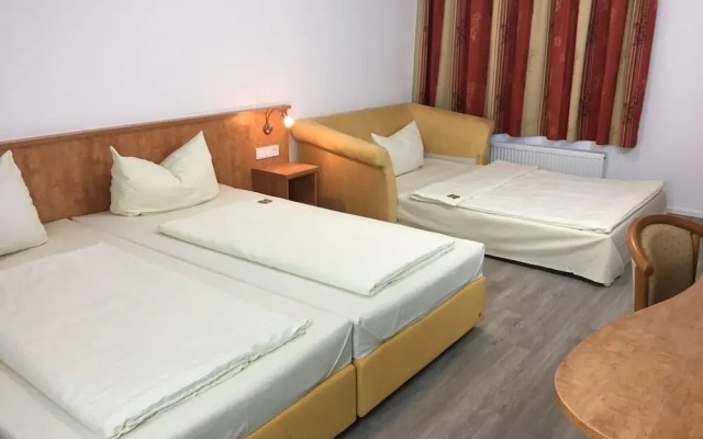 Main Kinzig Hotel am Limes