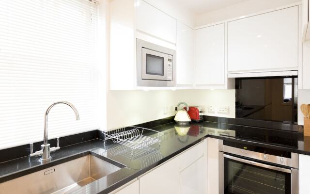 Апартаменты Knightsbridge- 28 Hans Rd Apartments Лондон