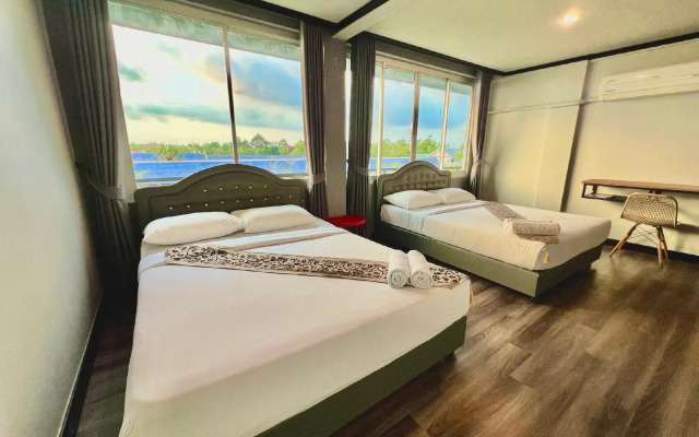 Pimpimarn Beach Hotel