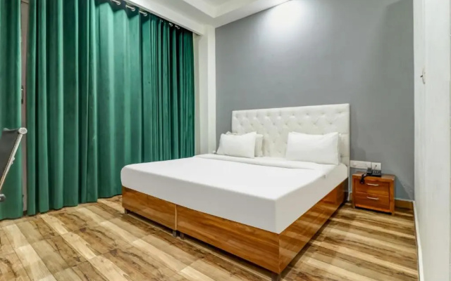 OYO Townhouse 513 Hotel Skylight Near Medanta Hospital