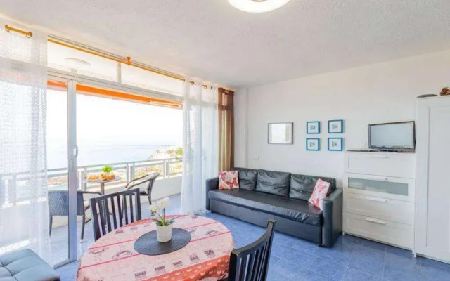 Ocean Breeze Apartment by DreamHomesTenerife