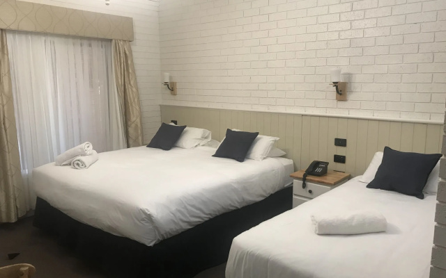 Alzburg Resort