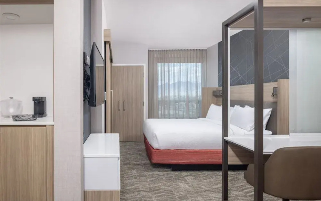 SpringHill Suites Tucson at The Bridges